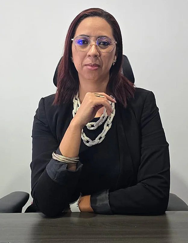 Licda. Miriam Cuéllar Directora Jurídica